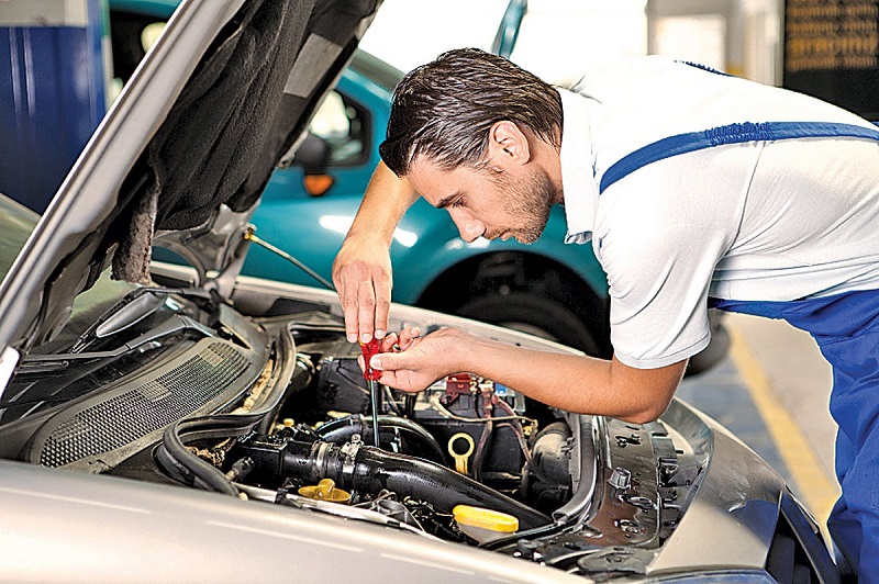 What Are the Safety Precautions When Repairing a Car?
