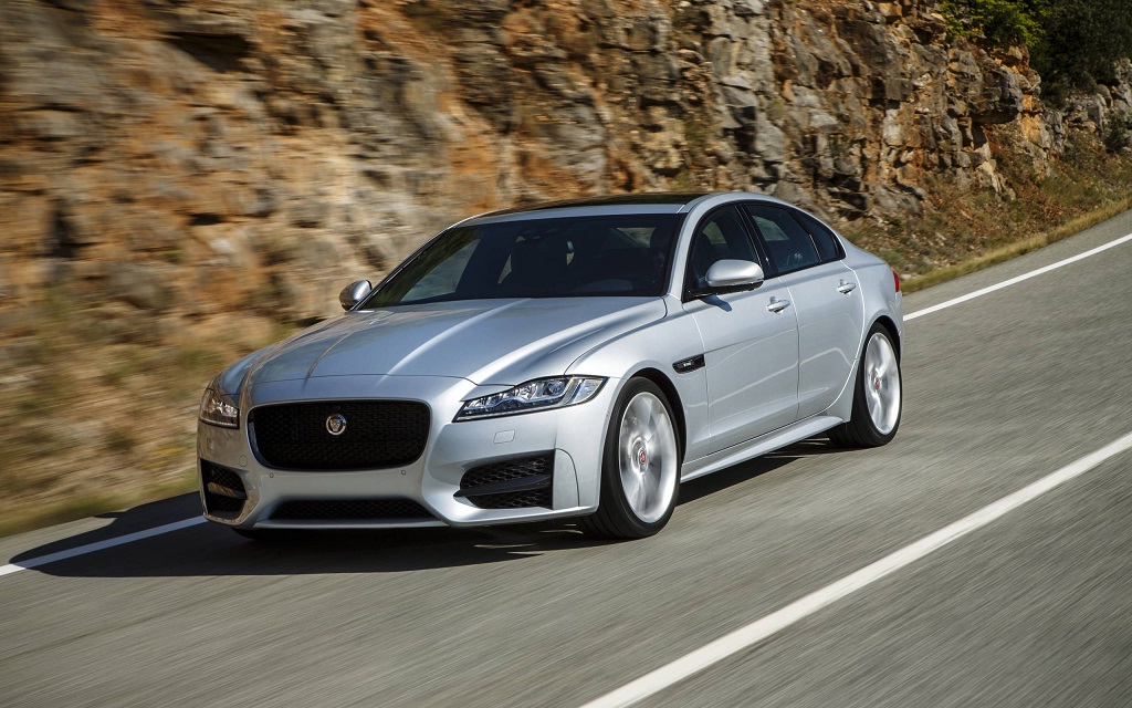 Jaguar XF Premium: A Luxurious Ride with Bite (But Consider These Before You Buy)